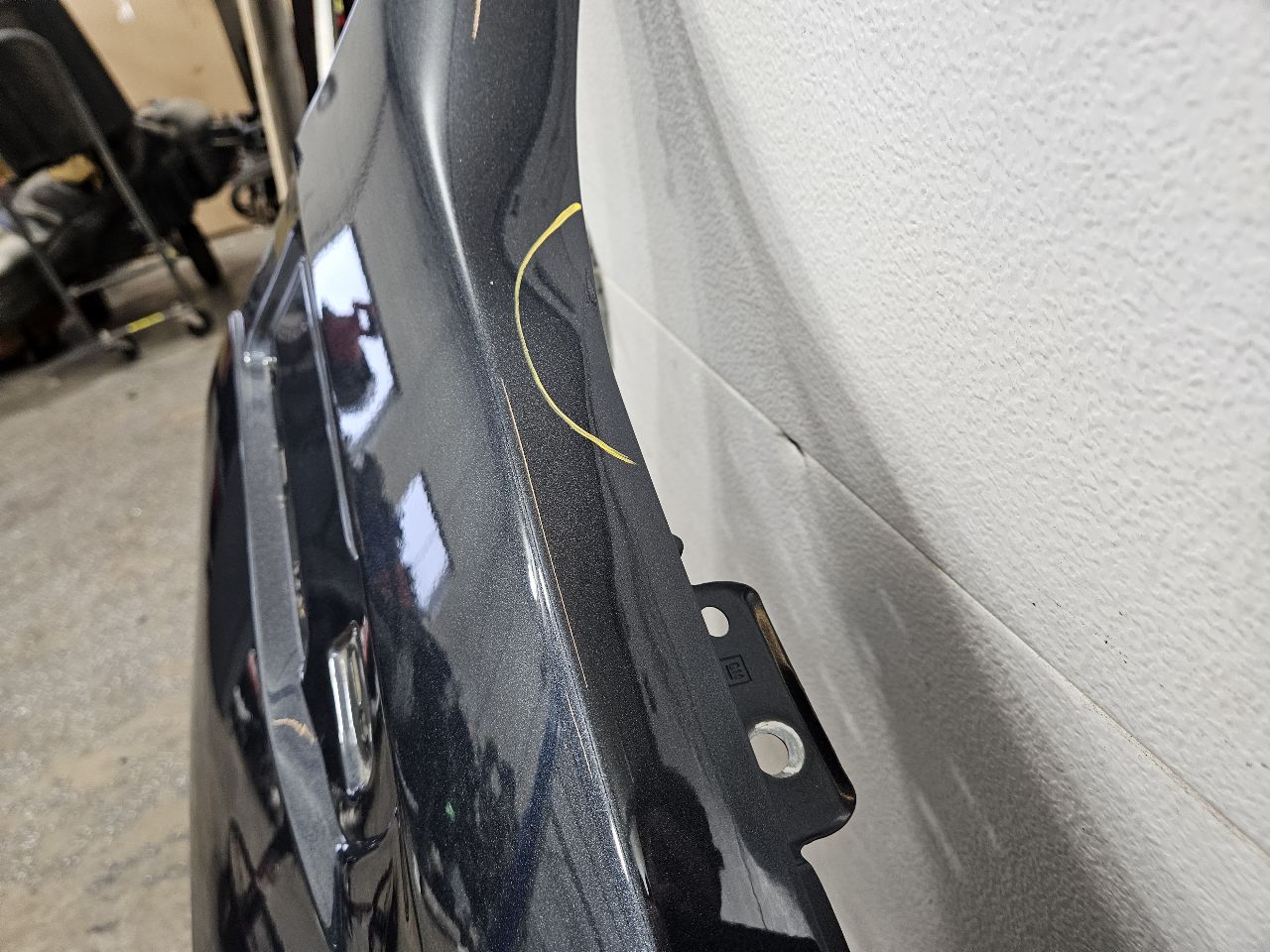 2021 SIERRA150 RH FENDER DARK SHADOW MET 6D1 3D.05 26630 - image 7