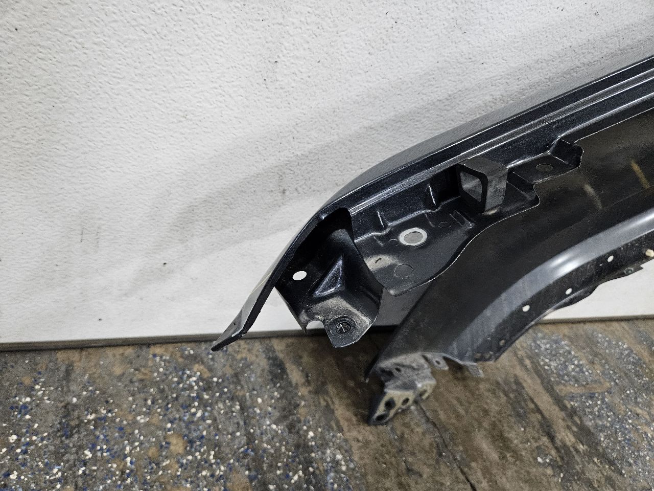 2021 SIERRA150 RH FENDER DARK SHADOW MET 6D1 3D.05 26630 - image 19