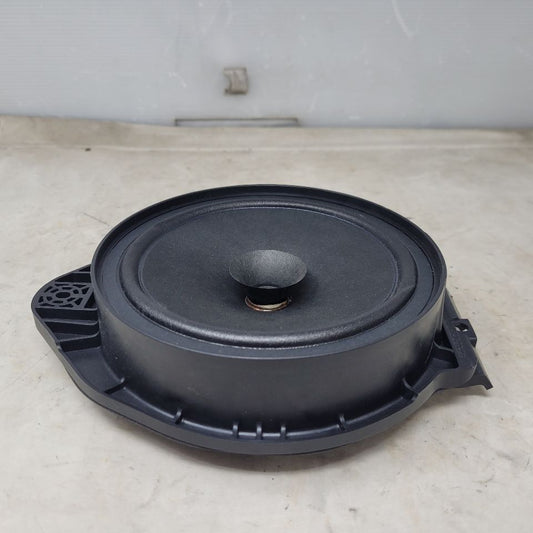 2021 SIERRA150 REAR DOOR BOSE SPEAKER 7K MILES 26635 - image 1