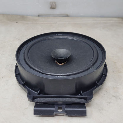 2021 SIERRA150 REAR DOOR BOSE SPEAKER 7K MILES 26635 - image 10