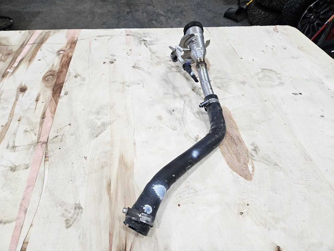 2021 SIERRA150 GAS FILLER NECK 84868026 5'9" BED 26642 - image 6