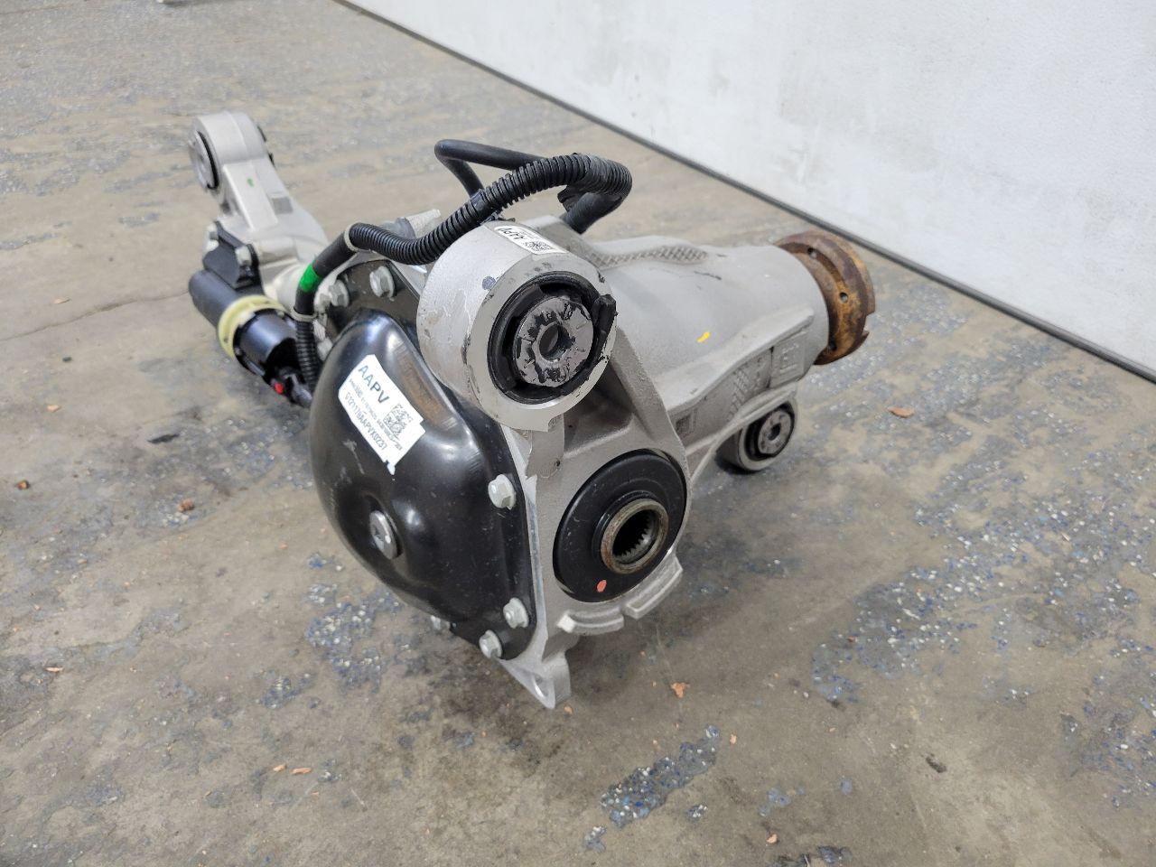 2021 SIERRA150 FRONT AXLE GU5 3.23 SU5 7,696 MILES 26668 - image 2