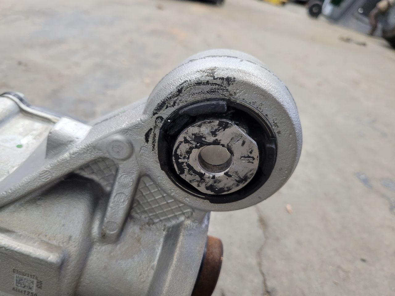 2021 SIERRA150 FRONT AXLE GU5 3.23 SU5 7,696 MILES 26668 - image 7