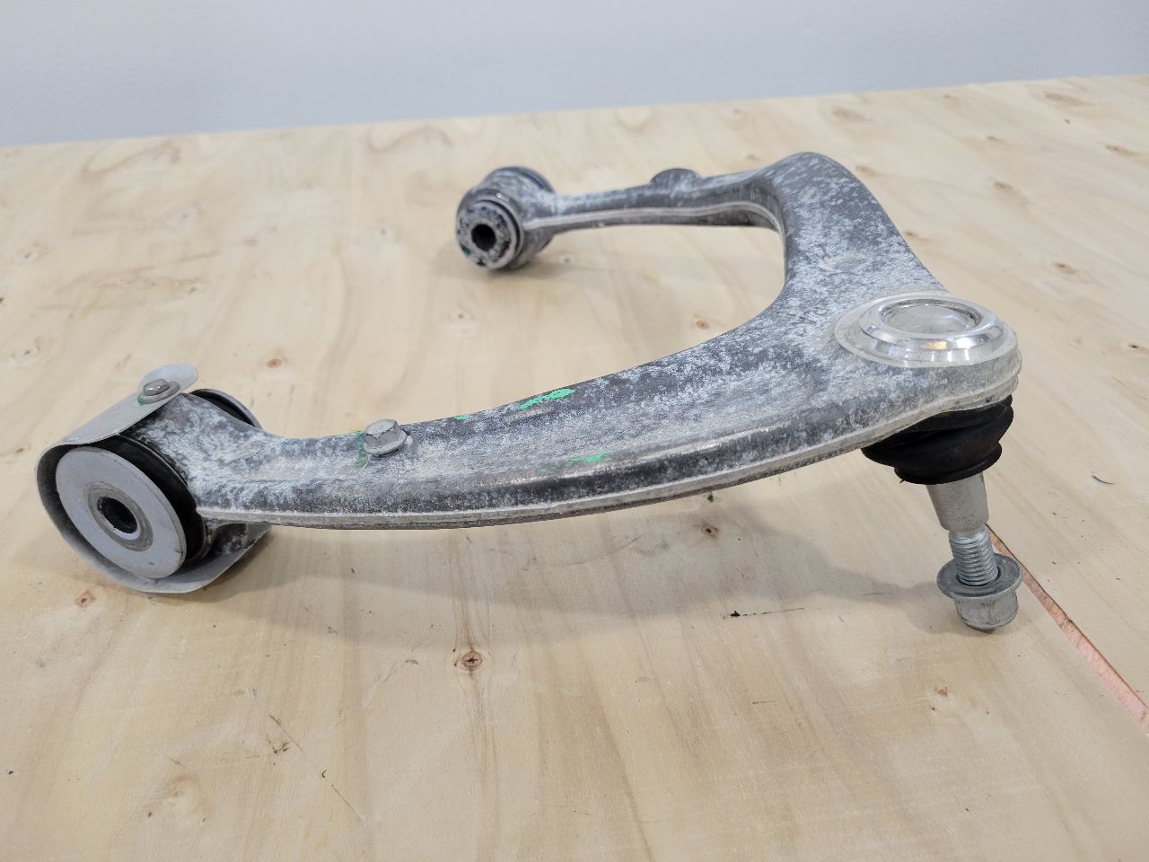 2021 SIERRA150 RH PASSENGER UPPER CONTROL ARM 7K MI 26669 - image 9