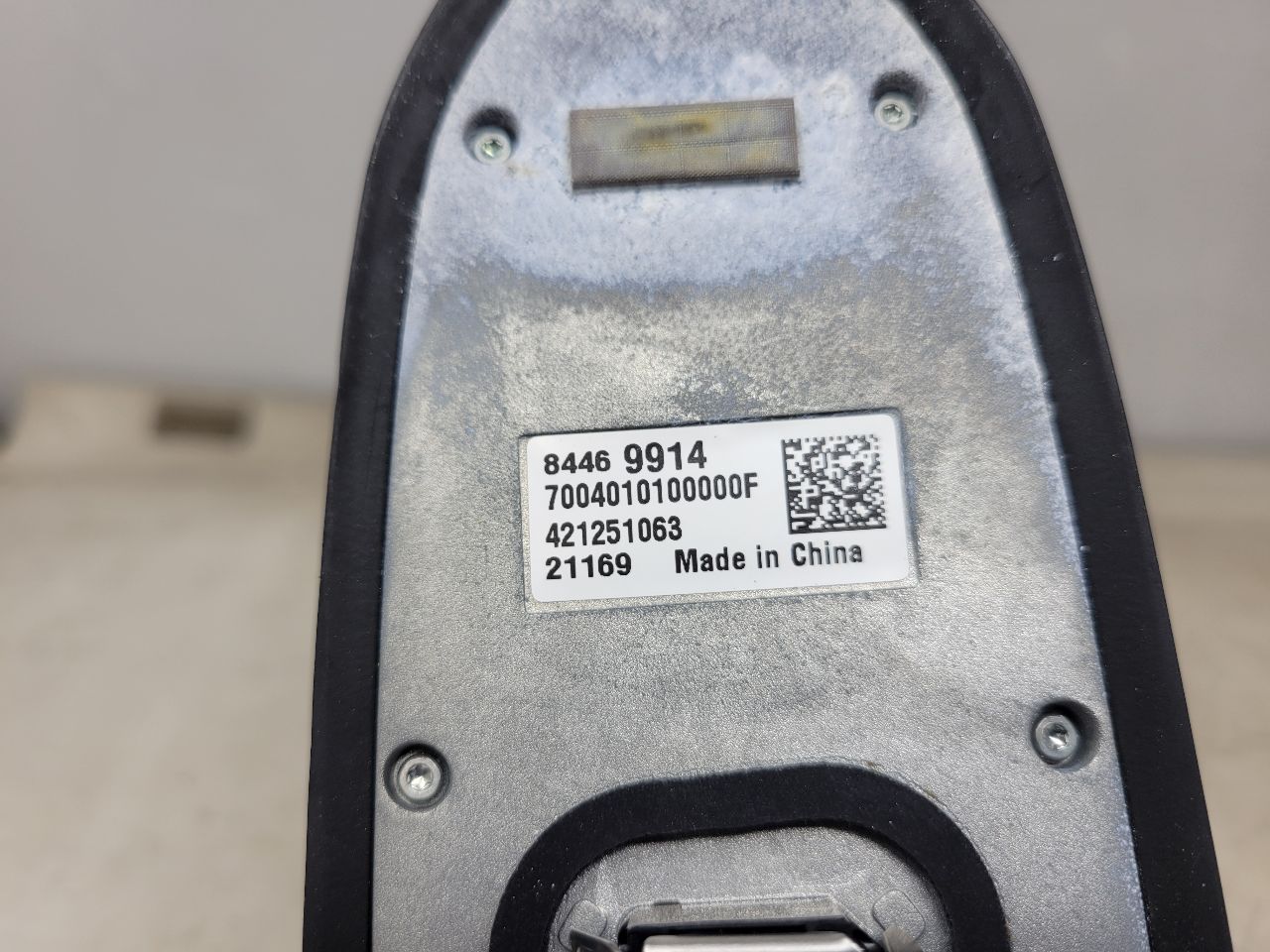 2021 SIERRA150 SHARK FIN ANTENNA DARK SHADOW METALL 26673 - image 10
