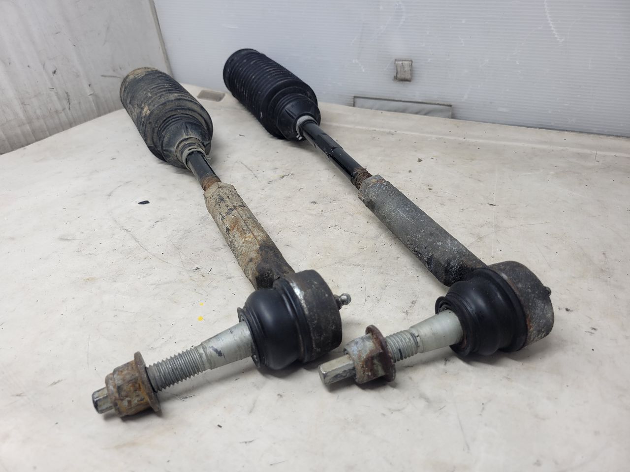 2017 SILVRDO15 INNER & OUT TIE RODS PAIR LH RH 26719 - image 3