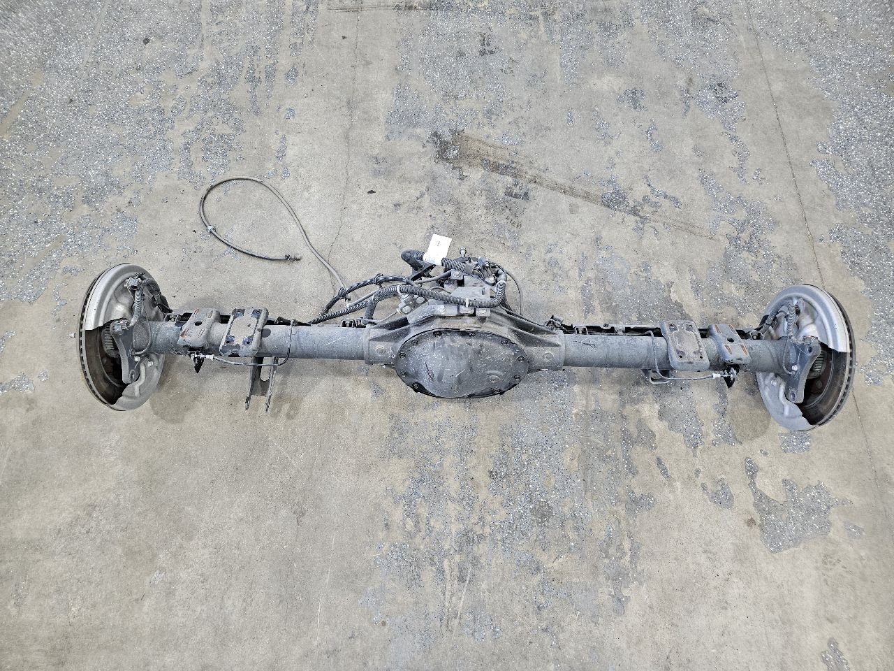 2021 SIERRA150 REAR AXLE 9.75 RG 3.23 GU5 G80 42K 26741 - image 12