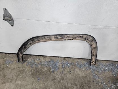 2019 SIERRA150 PASSENGER FRONT FENDER FLARE OEM 844 26848 - image 7