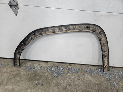 2019 SIERRA150 PASSENGER FRONT FENDER FLARE OEM 844 26848 - image 8