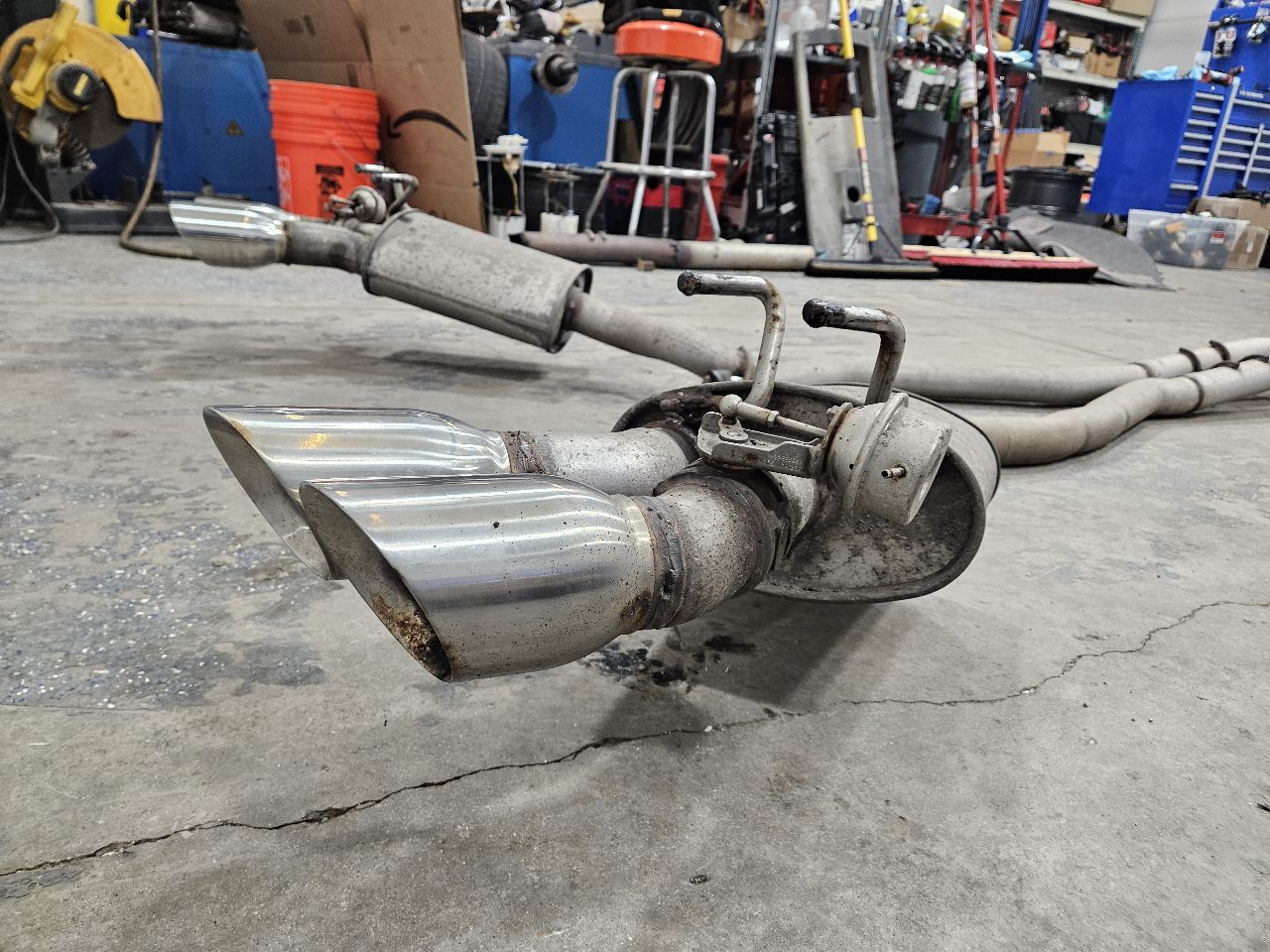 2013 CAMARO OEM DUAL BI MODE EXHAUST NPP CATBACK 26890 - image 12