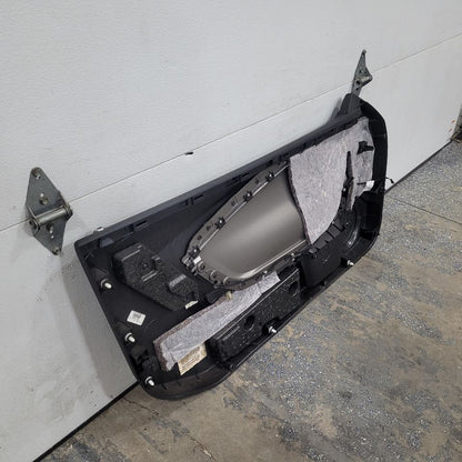 2013 CAMARO RH FRONT DOOR PANEL BLACK SILVER ABL 26892 - image 7