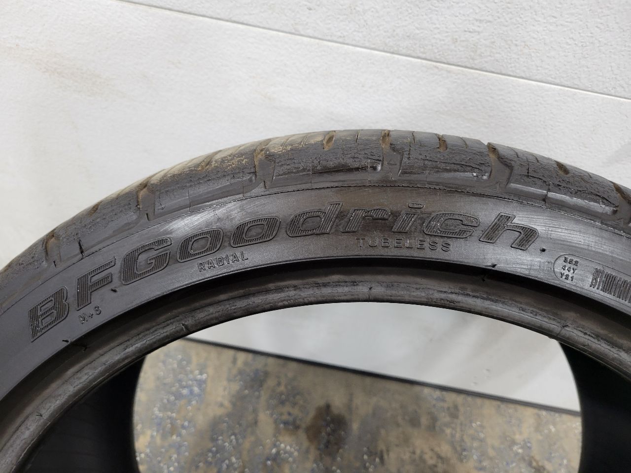 2013 CAMARO BFGoodrich g-Force Comp 2 285/35ZR20 26953 - image 6