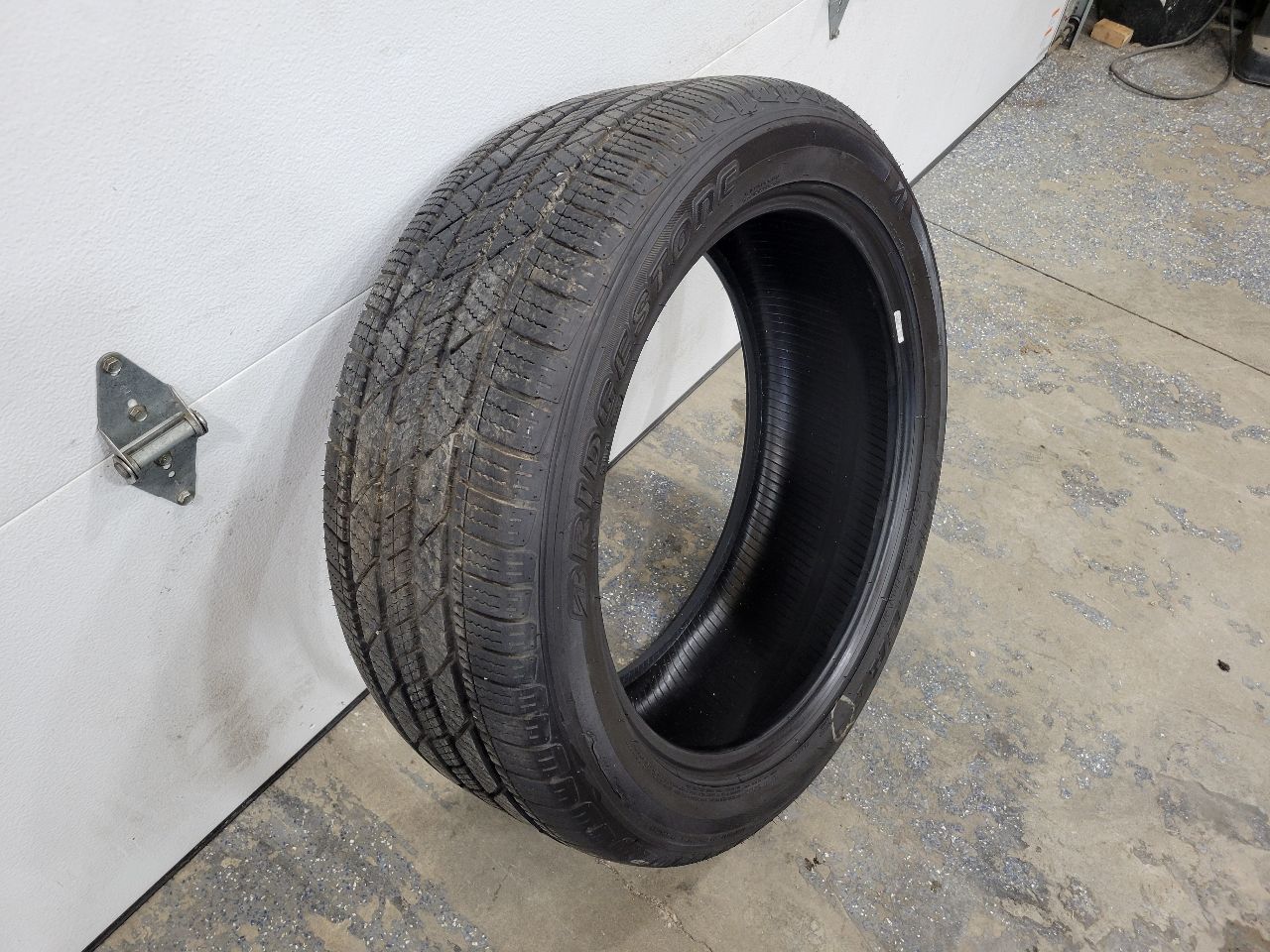 2016 ESCALADE BRIDGESTONE DUELER LX 285/45R22 26954 - image 3