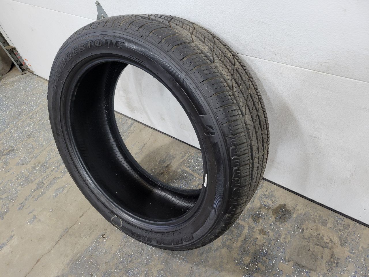 2016 ESCALADE BRIDGESTONE DUELER LX 285/45R22 26954 - image 4