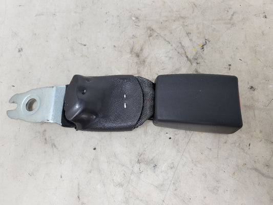 2018 CAMARO REAR SEAT BELT BUCKLE FITS LH OR RH 26963 - image 1