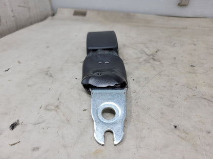 2018 CAMARO REAR SEAT BELT BUCKLE FITS LH OR RH 26963 - image 5