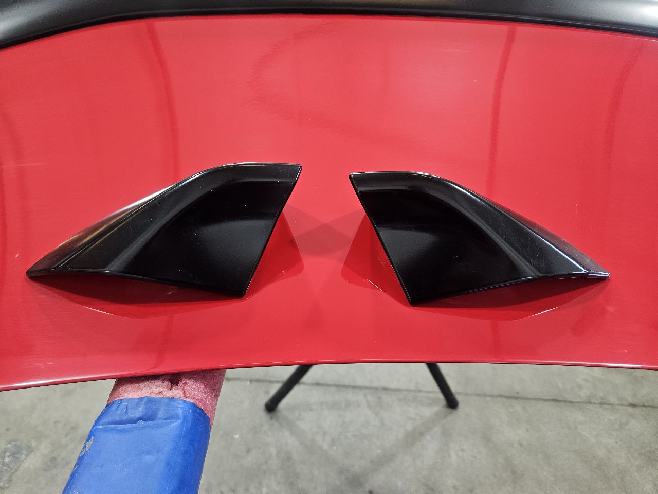 2018 CAMARO SS 1LE DECKLID & SPOILER RED G7C 26981 - image 11