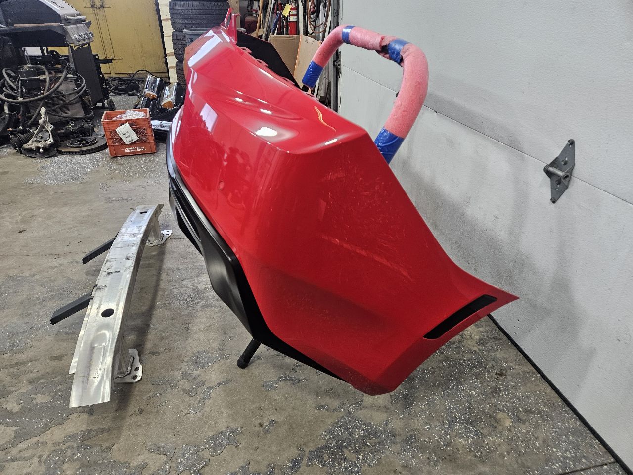 2018 CAMARO REAR SS PARK ASSIST NPP RED G7C 130X 26985 - image 4