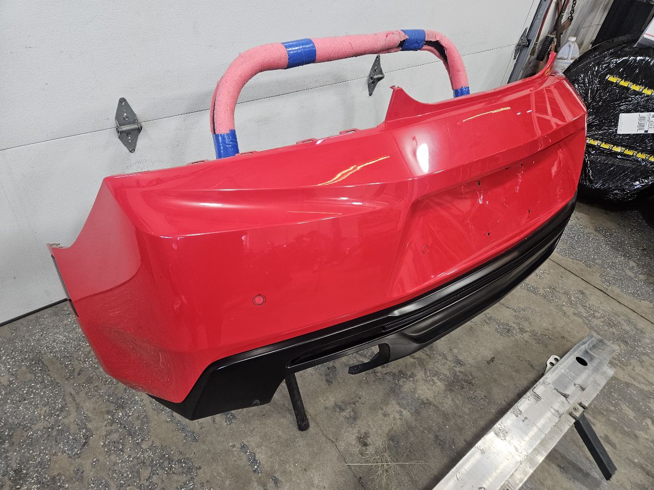 2018 CAMARO REAR SS PARK ASSIST NPP RED G7C 130X 26985 - image 8