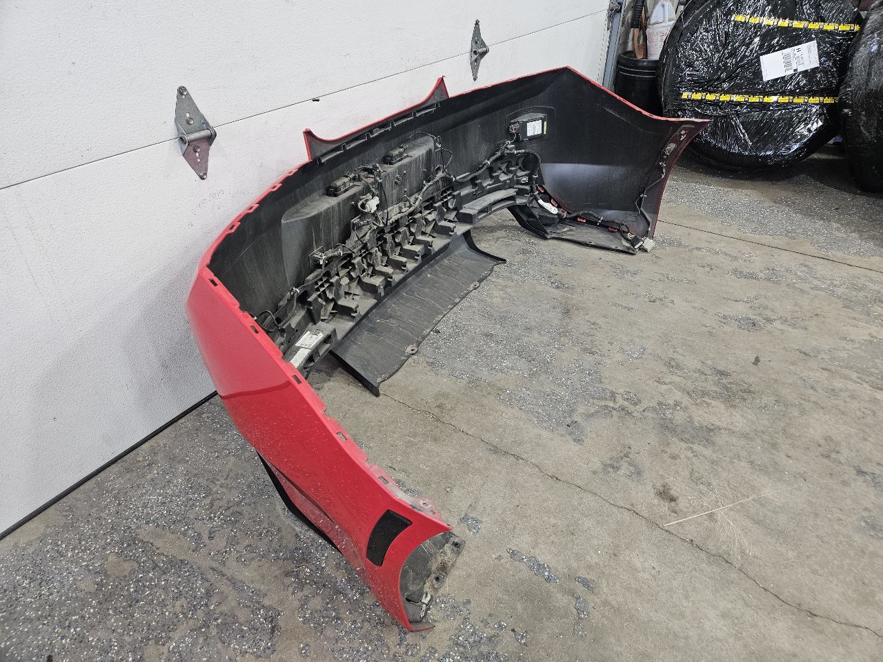 2018 CAMARO REAR SS PARK ASSIST NPP RED G7C 130X 26985 - image 16