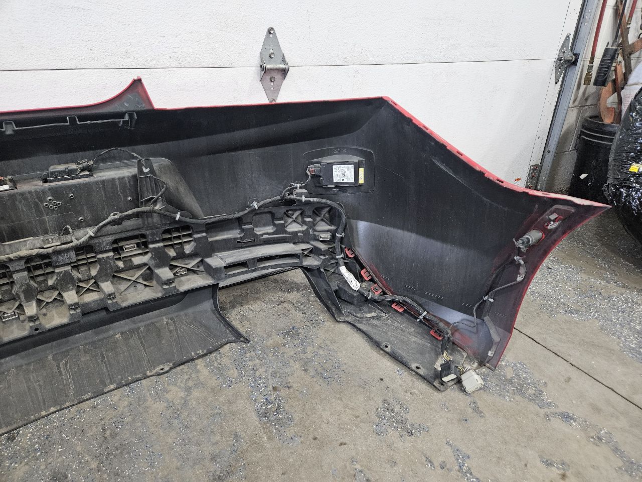 2018 CAMARO REAR SS PARK ASSIST NPP RED G7C 130X 26985 - image 17