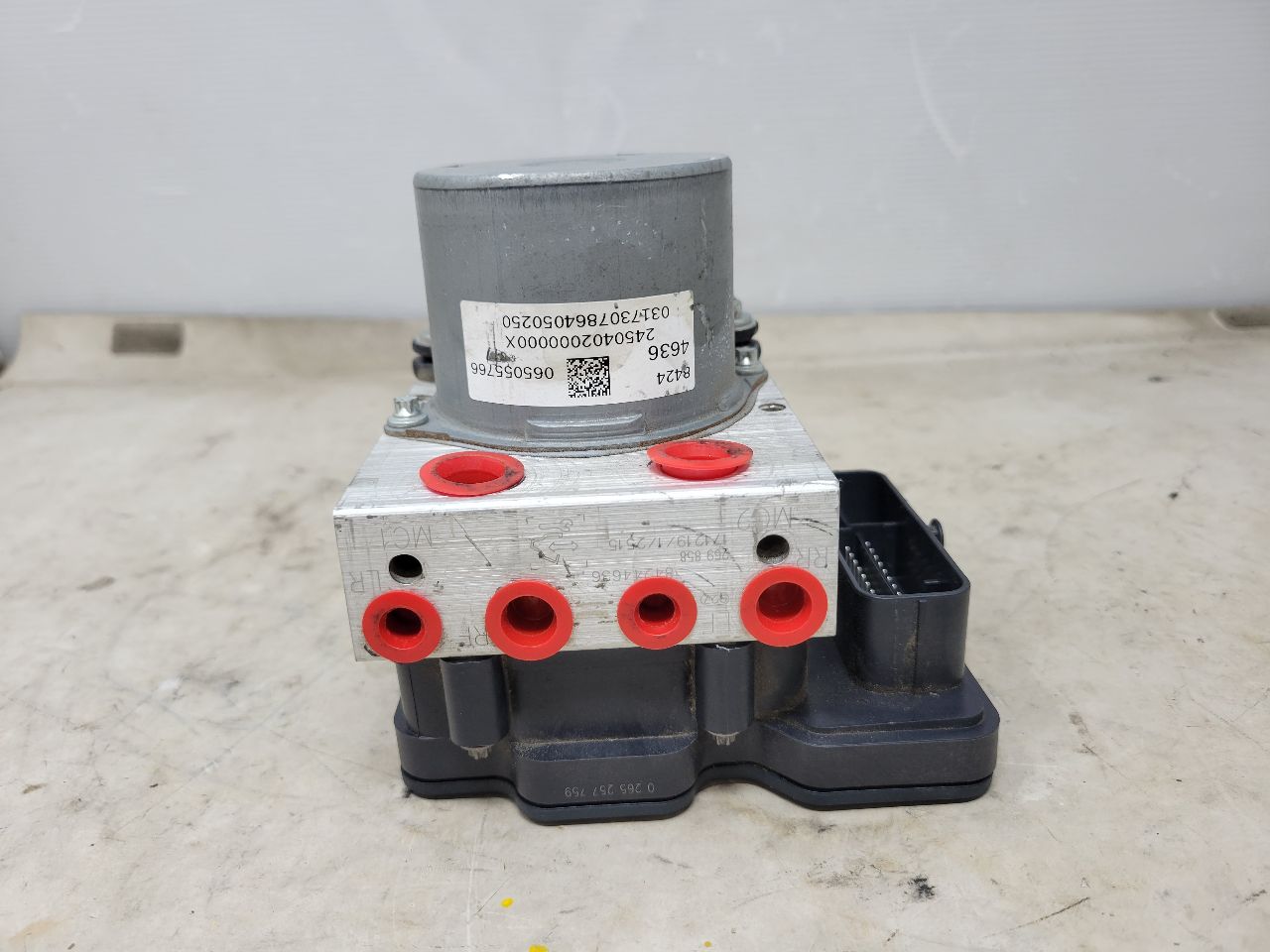 2018 CAMARO ABS BRAKE PUMP & MODULE 84244636 46K 27009 - image 4