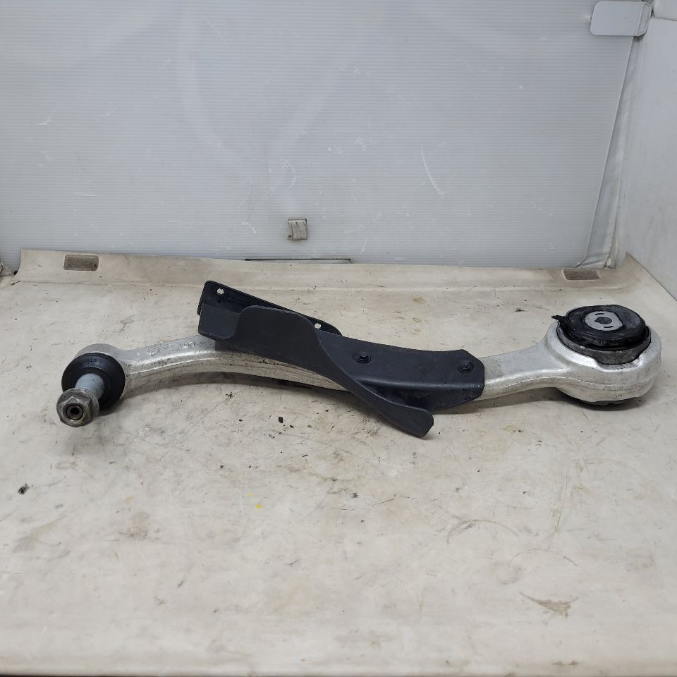 2018 CAMARO RH FRONT LOWER CONTROL ARM 27035 - image 8