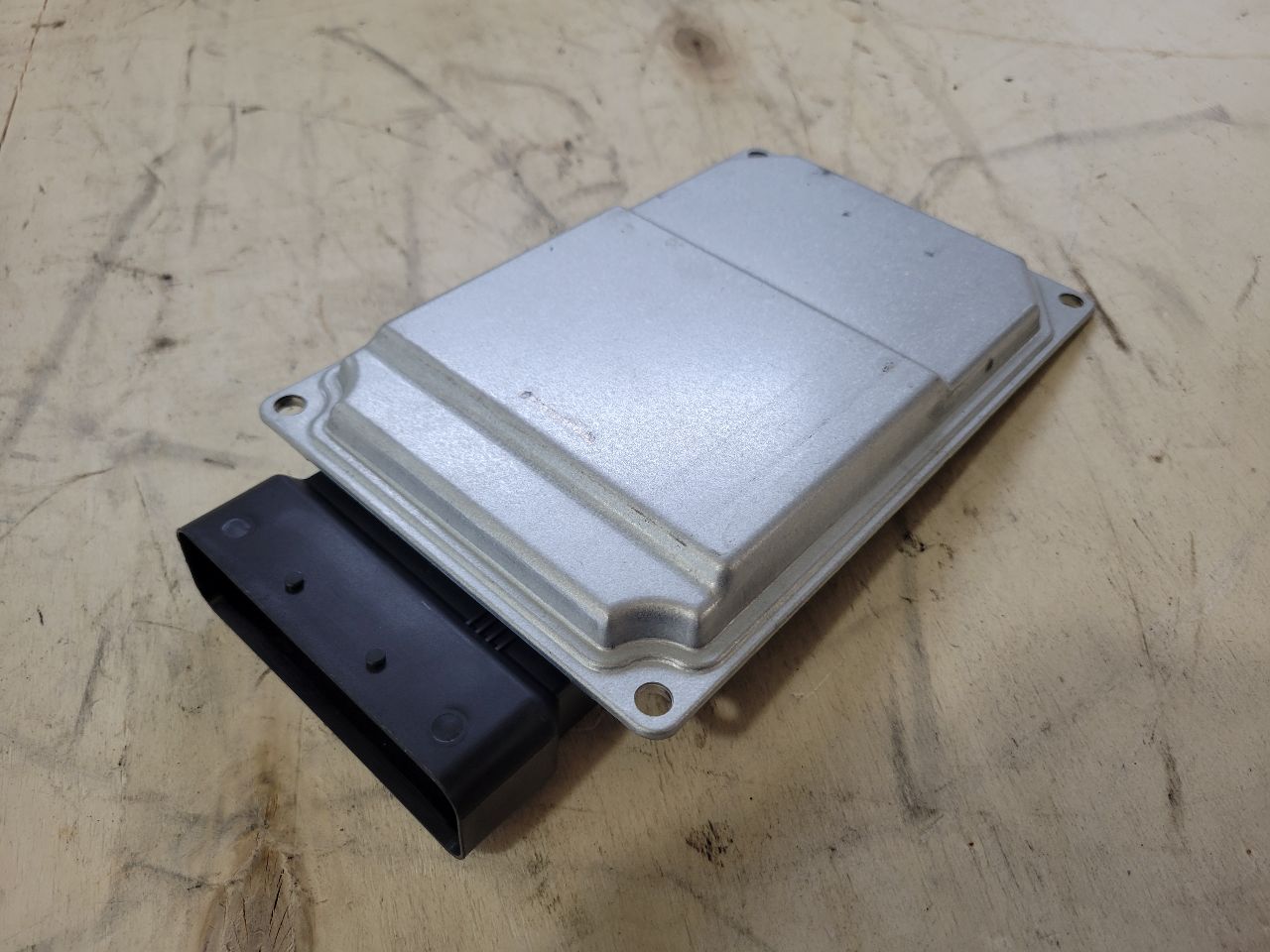 2018 CAMARO SUSPENSION CONTROL MODULE 84214461 27050 - image 9
