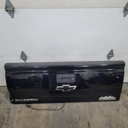 2017 SILVRDO15 TAILGATE BLACK LOWER CORNER DMG 7D2 27102 - image 10
