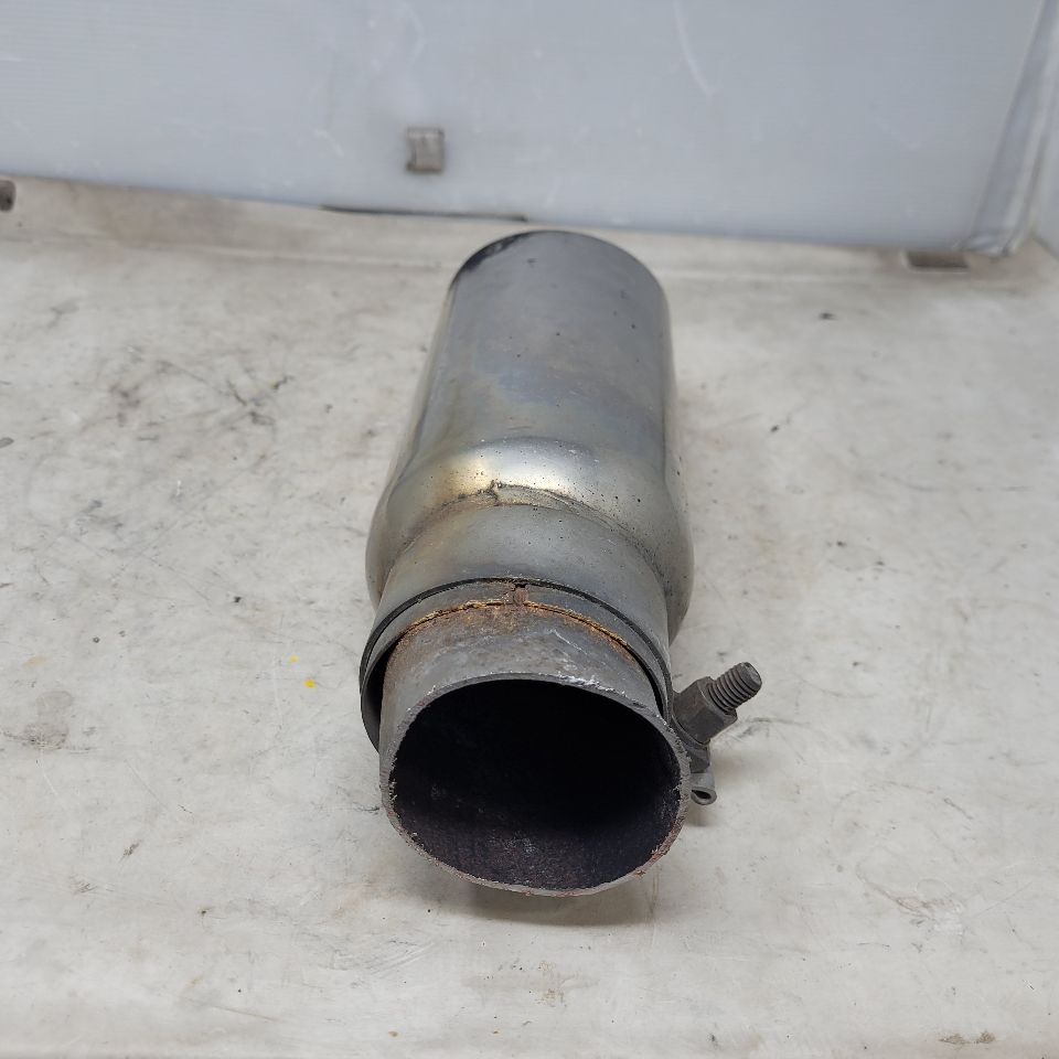 2017 SILVRDO15 6.2L HIGH COUNTRY/DENALI CHROME TIP 27104 - image 8