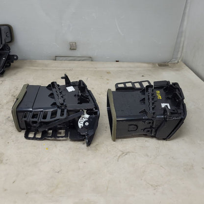 2017 SILVRDO15 SET OF 4 DASH VENTS 27106 - image 7