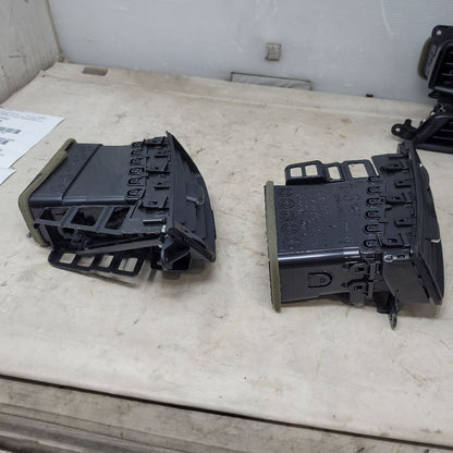 2017 SILVRDO15 SET OF 4 DASH VENTS 27106 - image 11