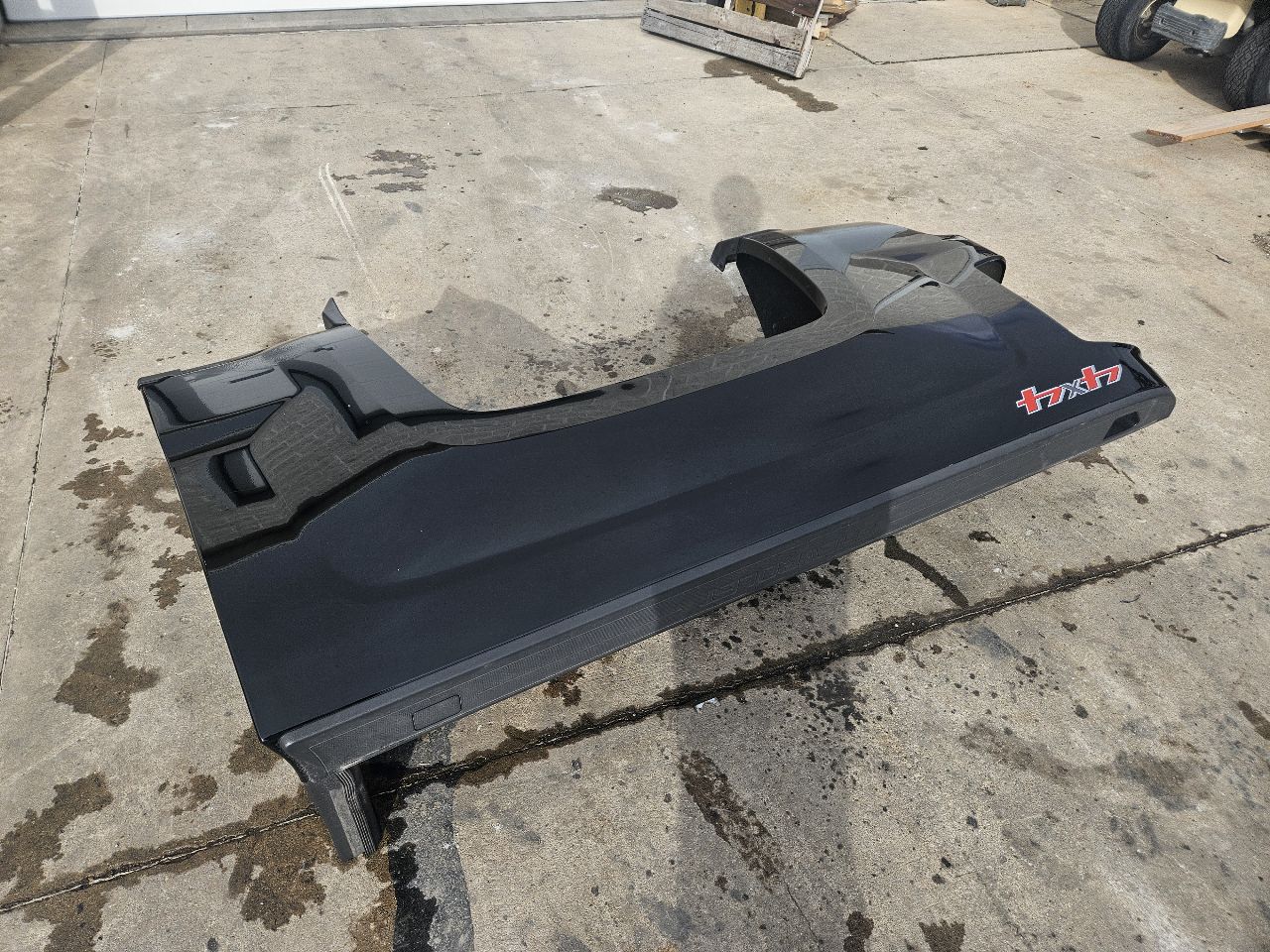 2017 SILVRDO15 RH PASSENGER 5'9" BEDSIDE BLACK GBA 27127 - image 13