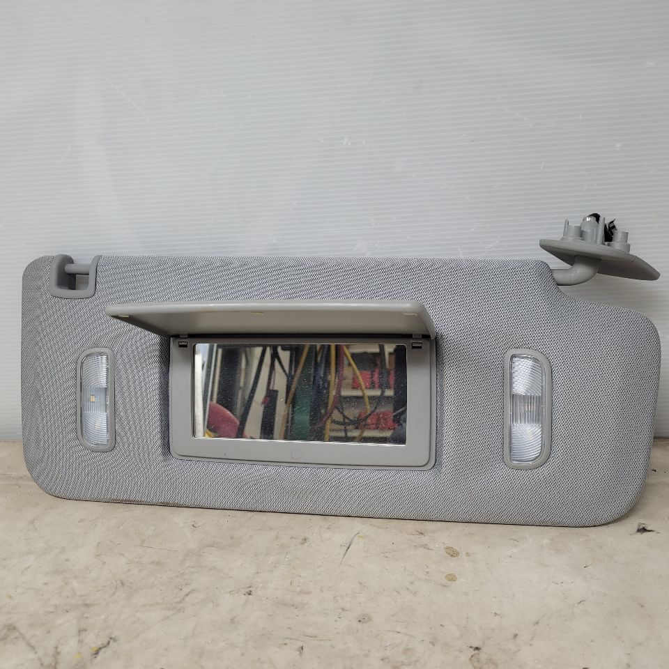 2017 SILVRDO15 RH PASSENGER SUN VISOR GREY LIGHTED 27153 - image 2