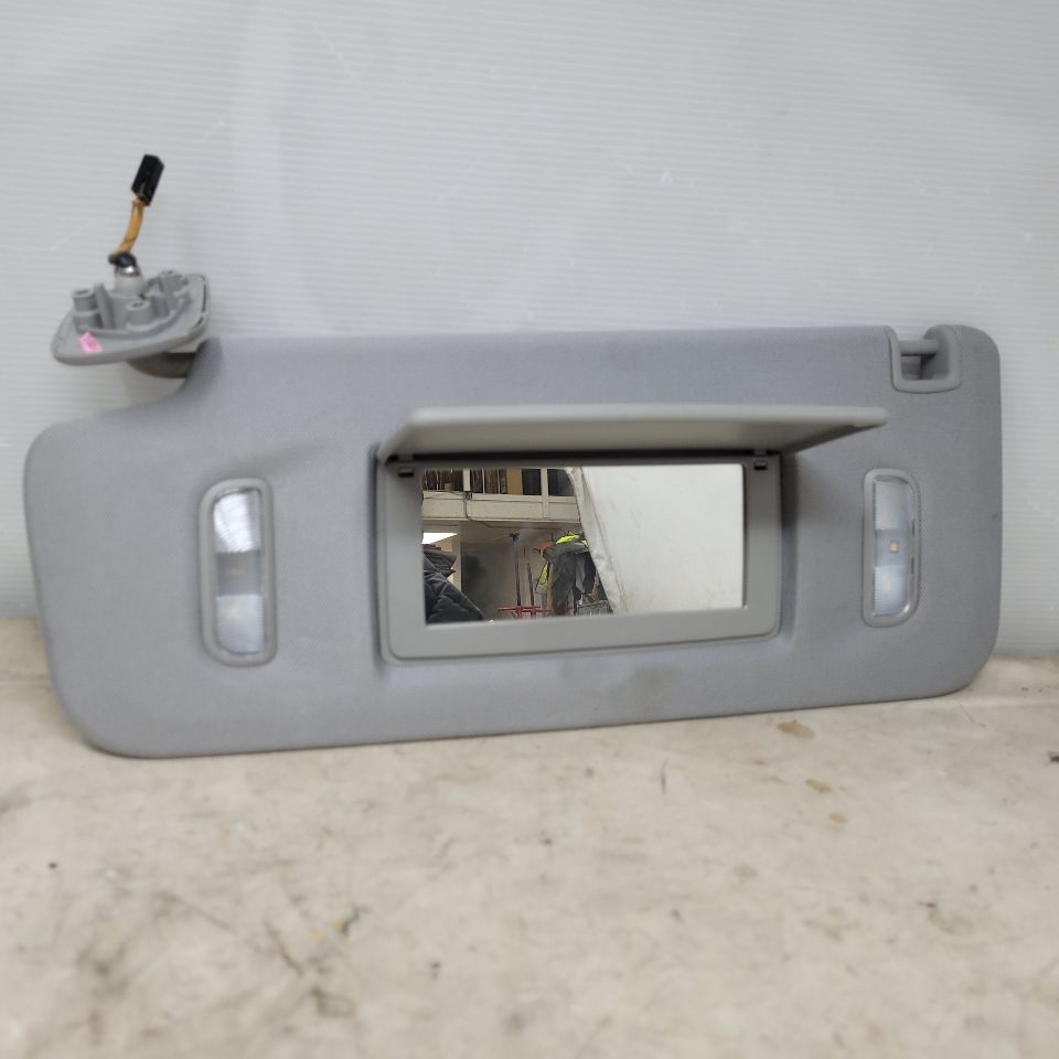 2017 SILVRDO15 LH DRIVER SUN VISOR ASH GREY LIGHTED 27154 - image 2