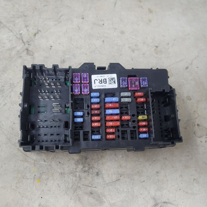 2017 SILVRDO15 LH DASH FUSE BOX JUNCTION 23459422 27161 - image 5