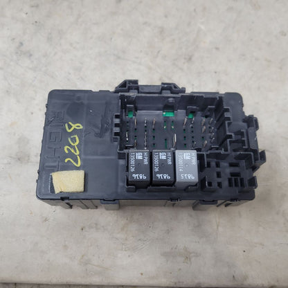 2017 SILVRDO15 RH DASH FUSE BOX JUNCTION 23443944 27162 - image 6