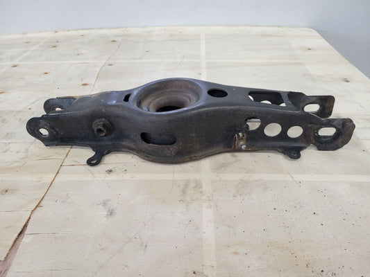 2022 CAMARO LH DRIVER LOWER CONTROL ARM 84382226 27205 - image 1