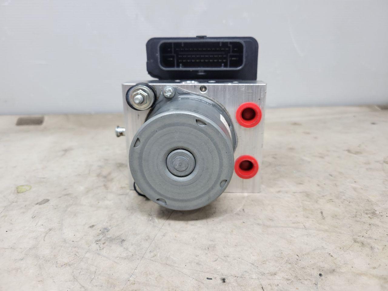 2022 CAMARO SS 1LE ZL1 ABS BRAKE PUMP & MODULE 27250 - image 5