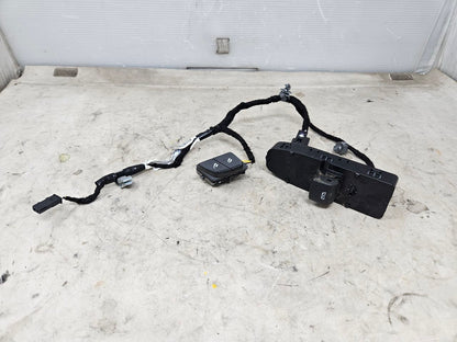 2022 CAMARO RH DOOR PANEL WIRING & SWITCHES 27260 - image 1