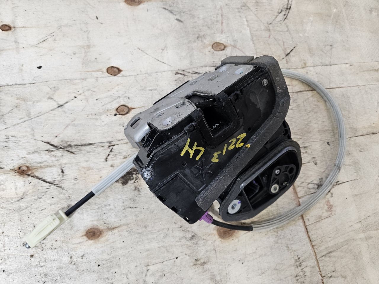 2022 CAMARO LH DOOR LATCH LOCK ACTUATOR 13533585 27262 - image 9