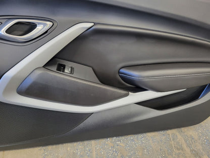 2018 CAMARO RH PASSENGER FRONT DOOR PANEL COUPE 27287 - image 7