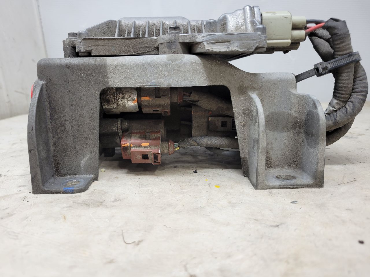 2018 CAMARO ELECTRONIC DIFF HYDRAULIC PUMP MODUL 27289 - image 6