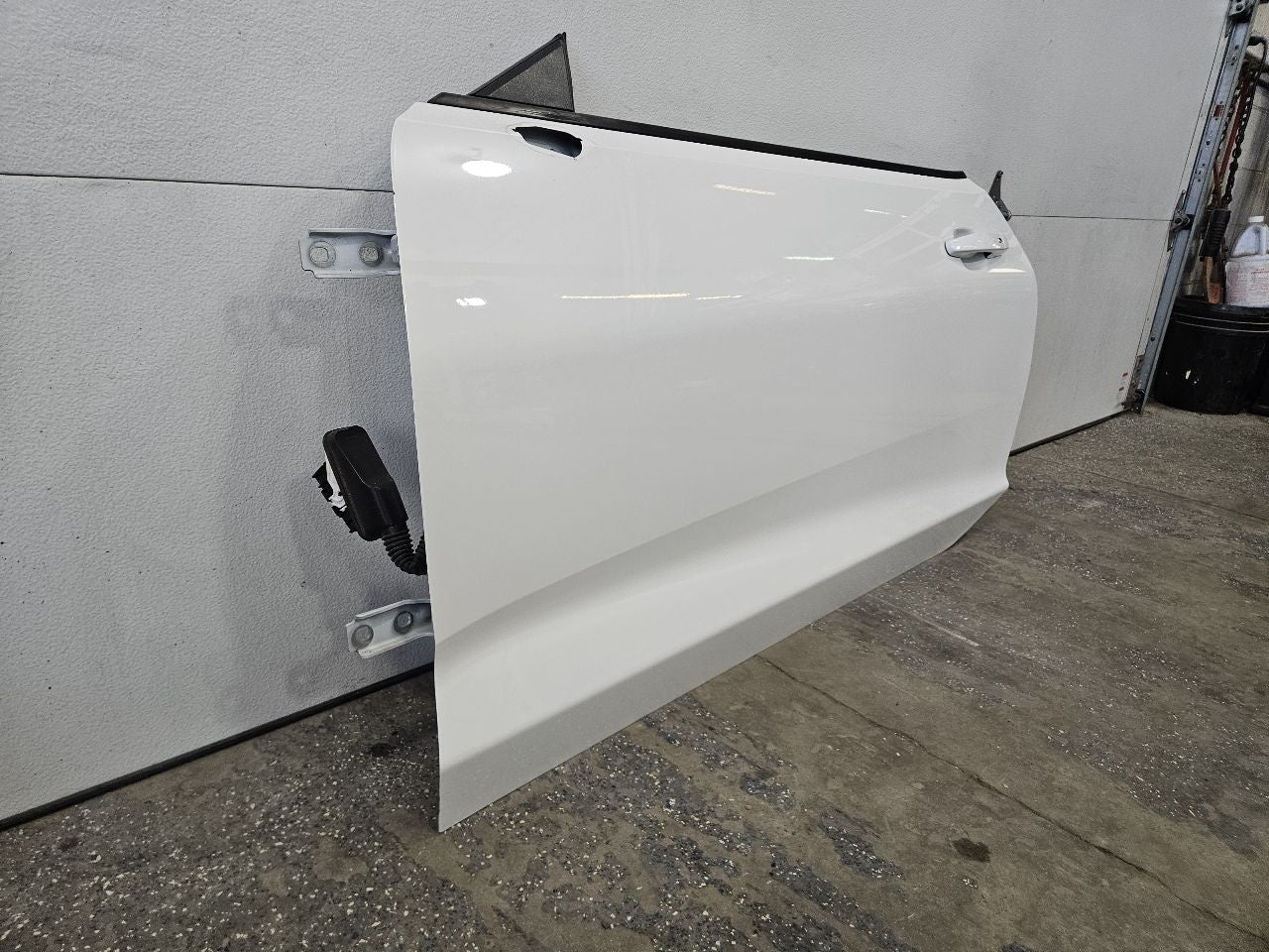 2018 CAMARO LH DOOR 000 SUMMIT OLYMPIC WHITE GAZ 27297 - image 6
