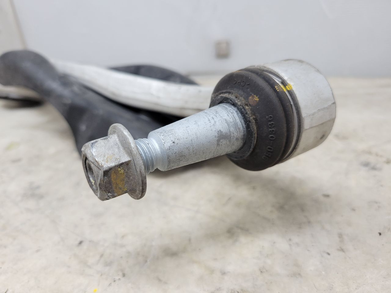 2018 CAMARO RH FRONT LOWER CONTROL ARM 19K 27305 - image 3