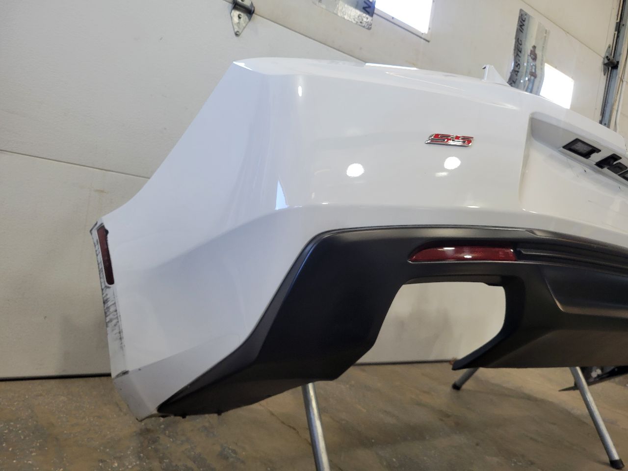2018 CAMARO SS BUMPER QUAD OUTLET WHITE 9S1 6S1 27319 - image 7
