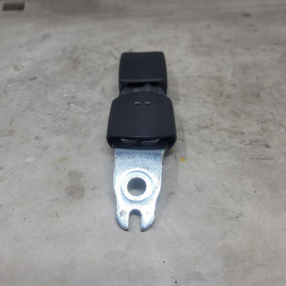 2018 CAMARO REAR SEAT BELT BUCKLE 84002412 27354 - image 3