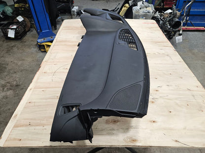 2018 CAMARO UPPER DASH PANEL W/HUD CUTOUT & BAG 27366 - image 6