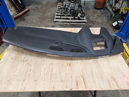 2018 CAMARO UPPER DASH PANEL W/HUD CUTOUT & BAG 27366 - image 8