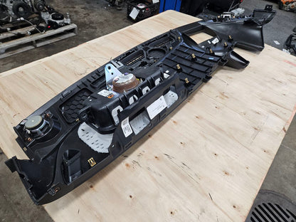 2018 CAMARO UPPER DASH PANEL W/HUD CUTOUT & BAG 27366 - image 12